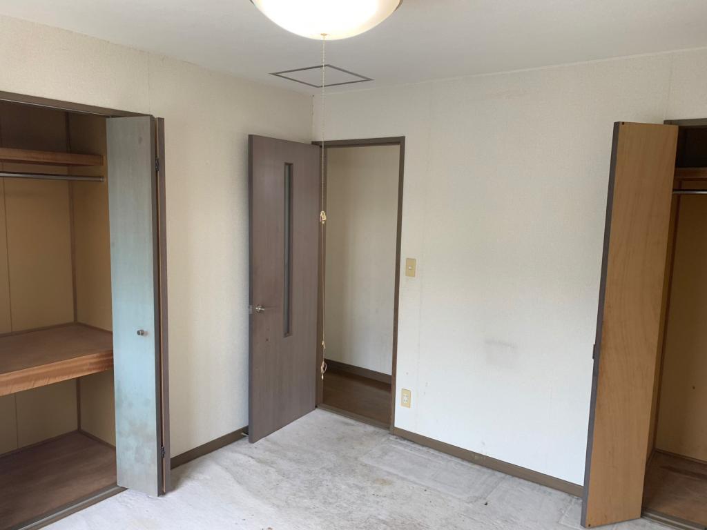 【中古住宅】　札内桂町　4LDK　駐車2台可能　角地 内観