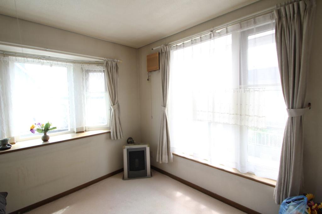 【写真追加】西２０条南２丁目　中古戸建 内観