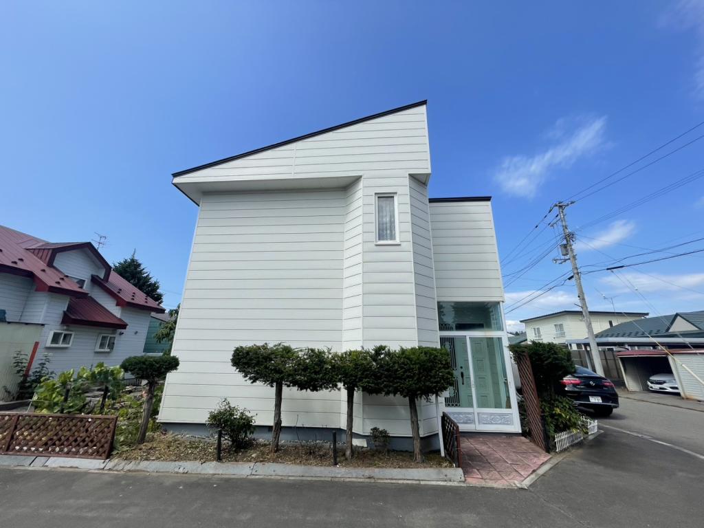 ♪北東角地♪西２５南２＿中古住宅 内観