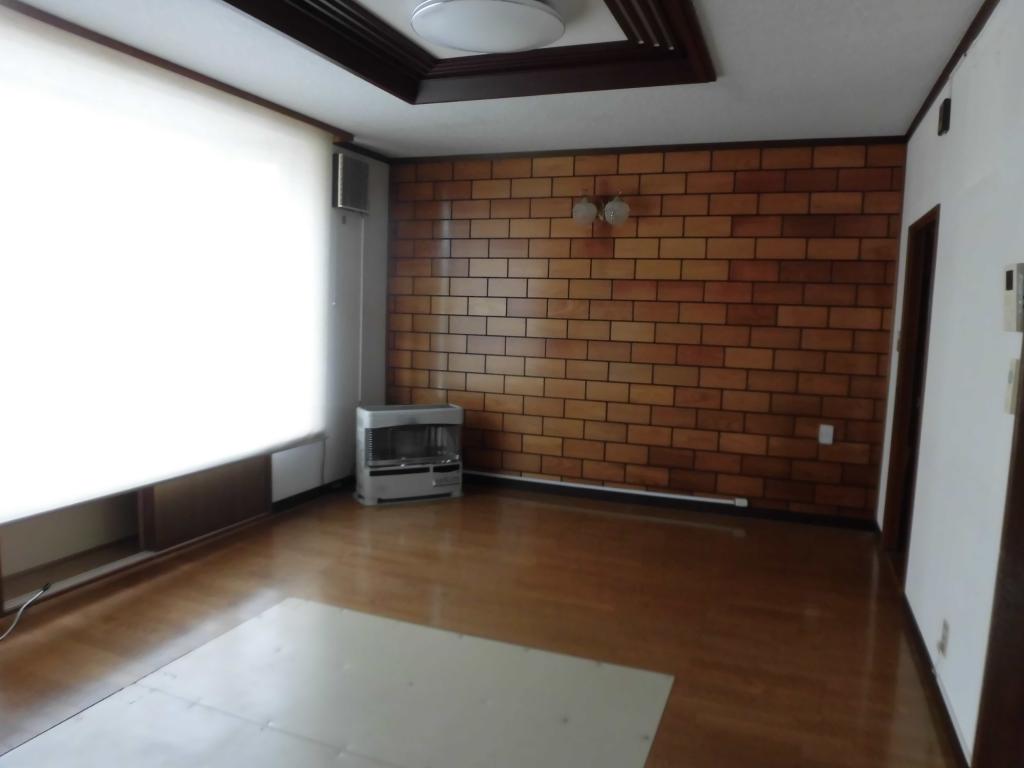 池田町字西一条9丁目14番地1（西道路）【売中古住宅：2階建3SLDK】 内観