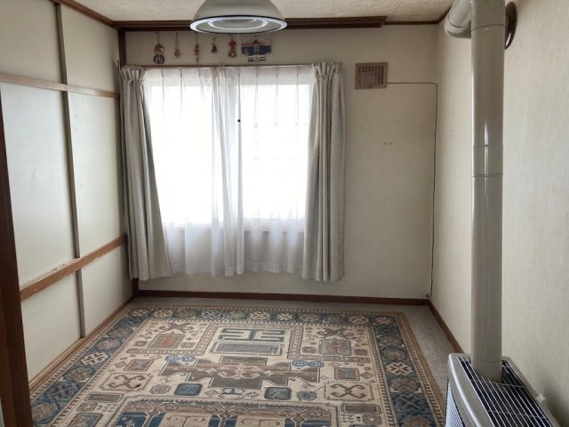池田町利別西町【敷地面積約１２５坪！広々とした敷地！！】 内観