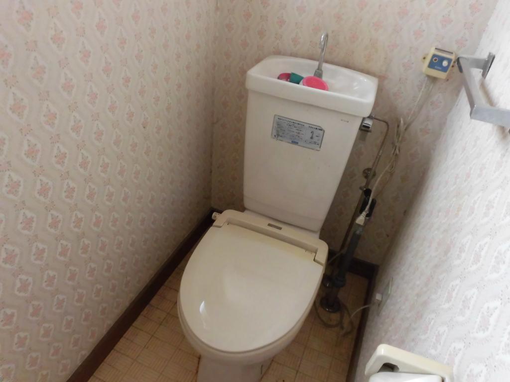 幕別町宝町115番（北東角地）【売土地（建物有。現状有姿渡）：97.7坪】 内観