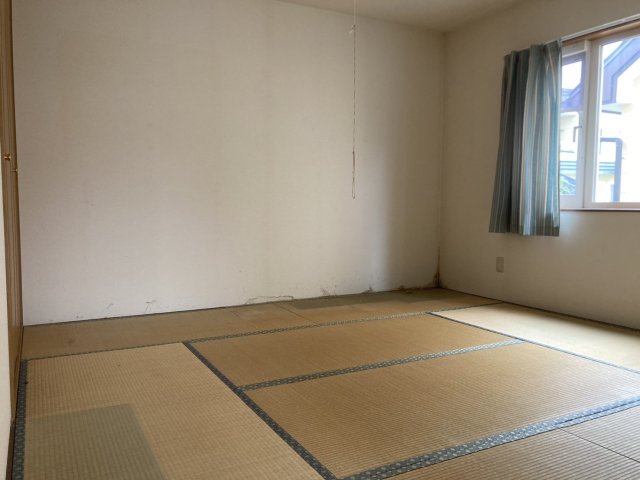 自由が丘７丁目【南道路付き！収納豊富な４ＬＤＫ一戸建！】 内観