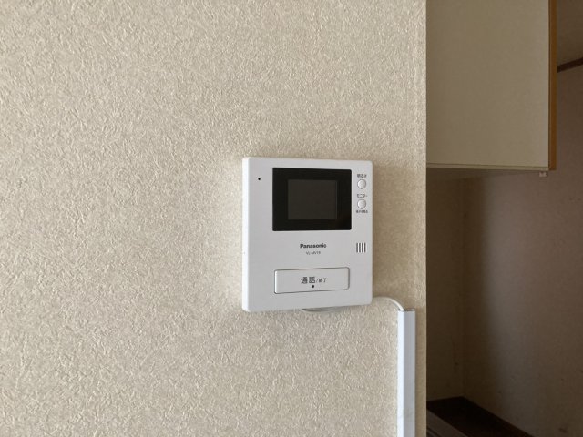 自由が丘７丁目【南道路付き！収納豊富な４ＬＤＫ一戸建！】 内観