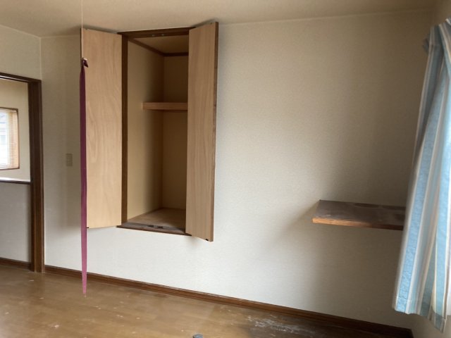 自由が丘７丁目【南道路付き！収納豊富な４ＬＤＫ一戸建！】 内観