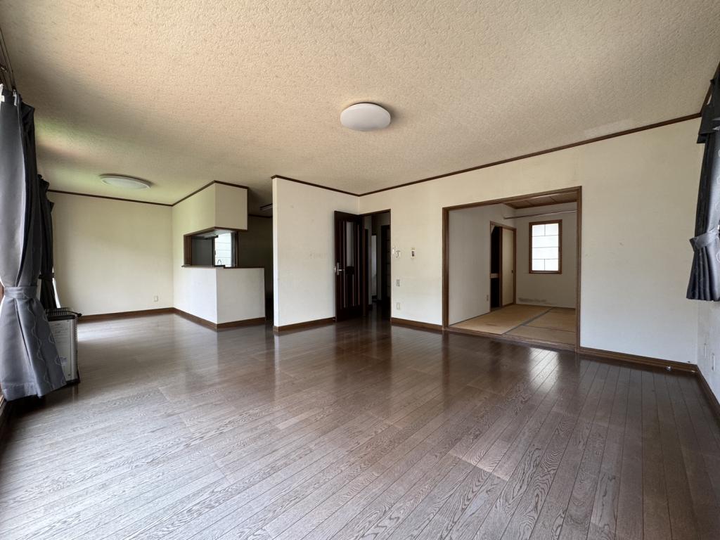 帯広市西16条北3丁目　中古戸建 内観