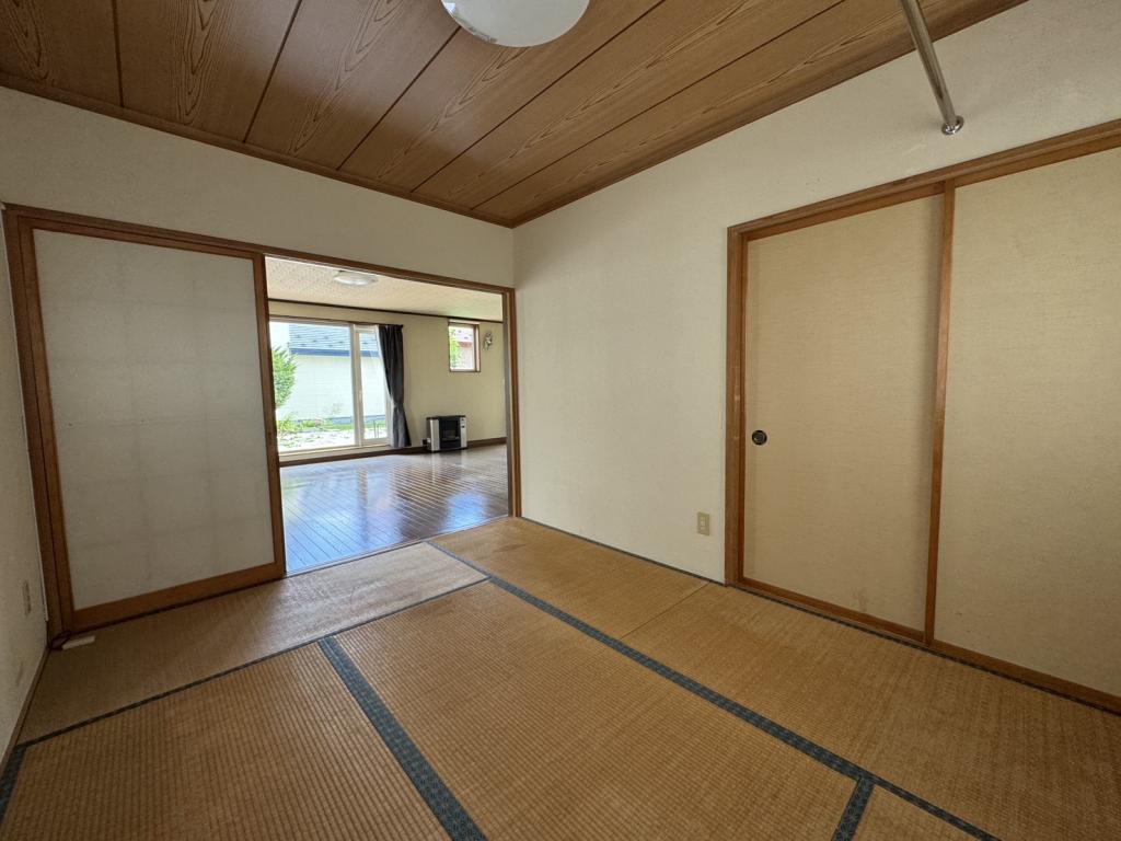 帯広市西16条北3丁目　中古戸建 内観