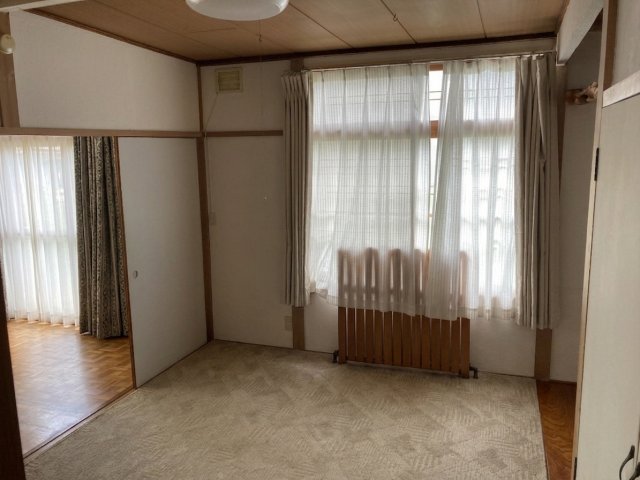 西１３条南１５丁目【平成２８年に屋根塗装済み！！】 内観