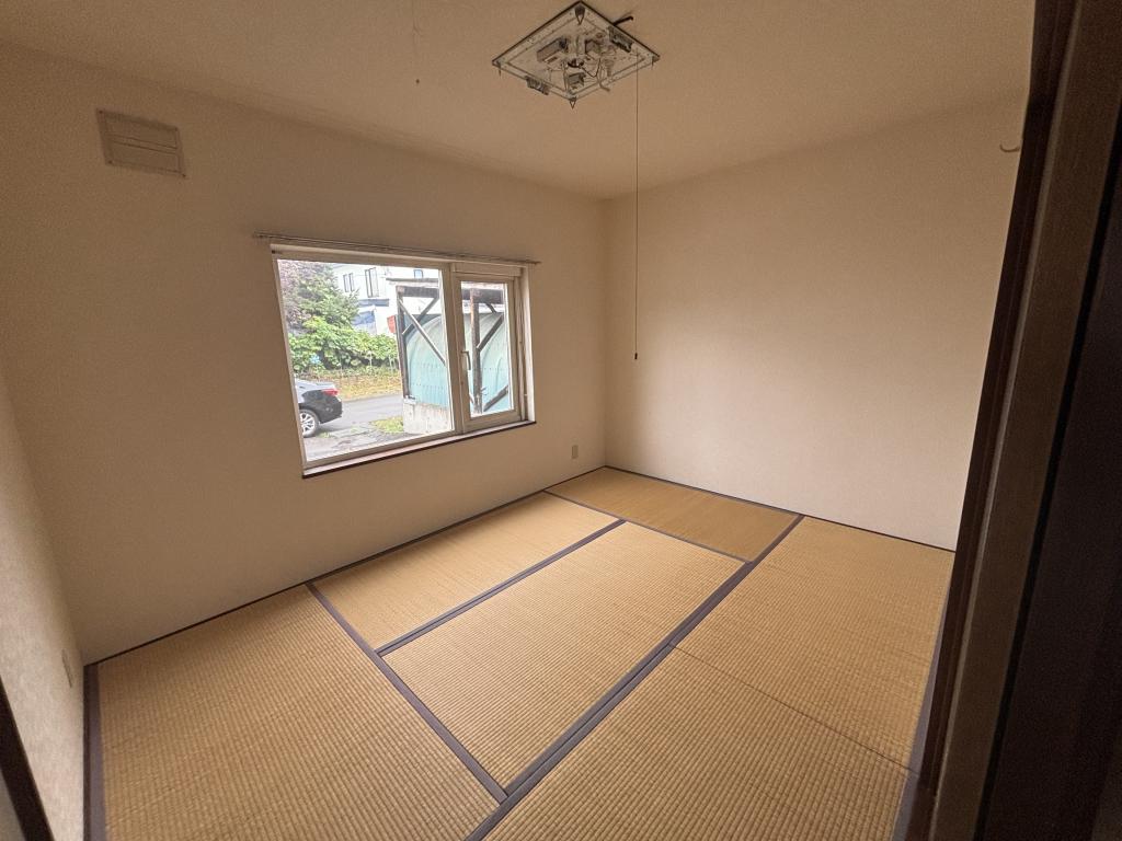 【AP】帯広市西20条南5丁目 内観