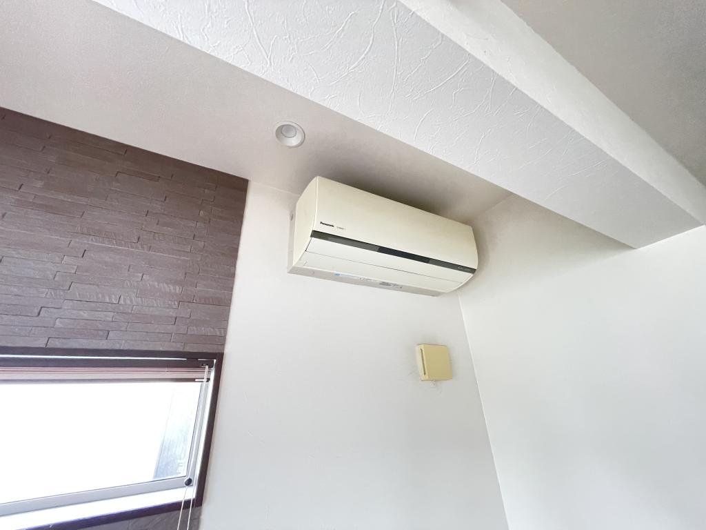 【築12年ゆとりのある4LDK!】南鈴蘭南4丁目 内観