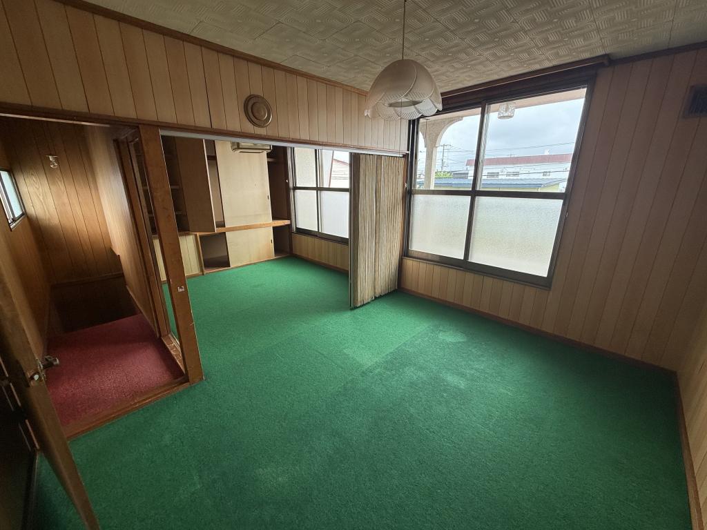 公園東町4丁目　戸建 内観
