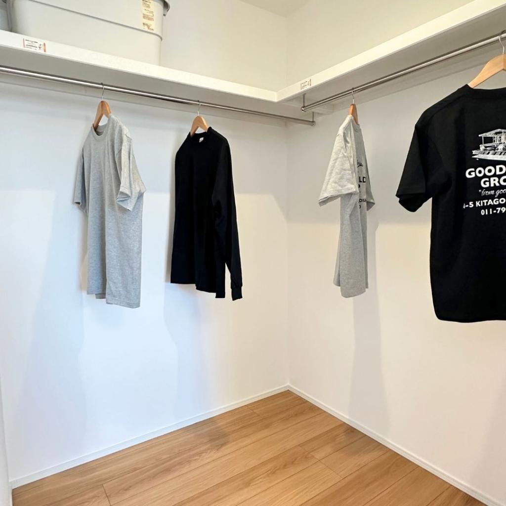 【STANDARD LINE】　 西１８条南２丁目　B 内観