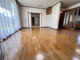 平屋住宅　3LDK 内観