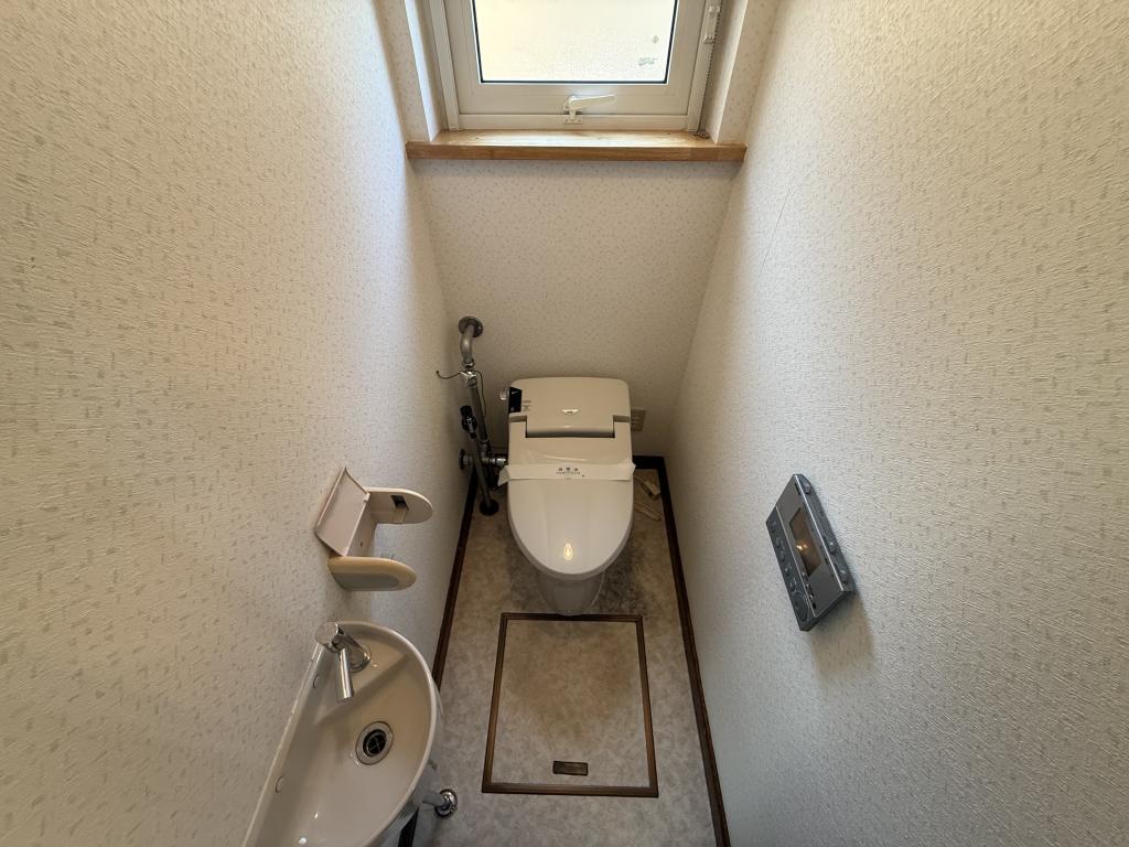 西12条南27丁目　戸建 内観