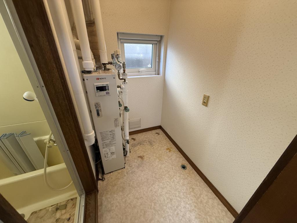 西12条南27丁目　戸建 内観
