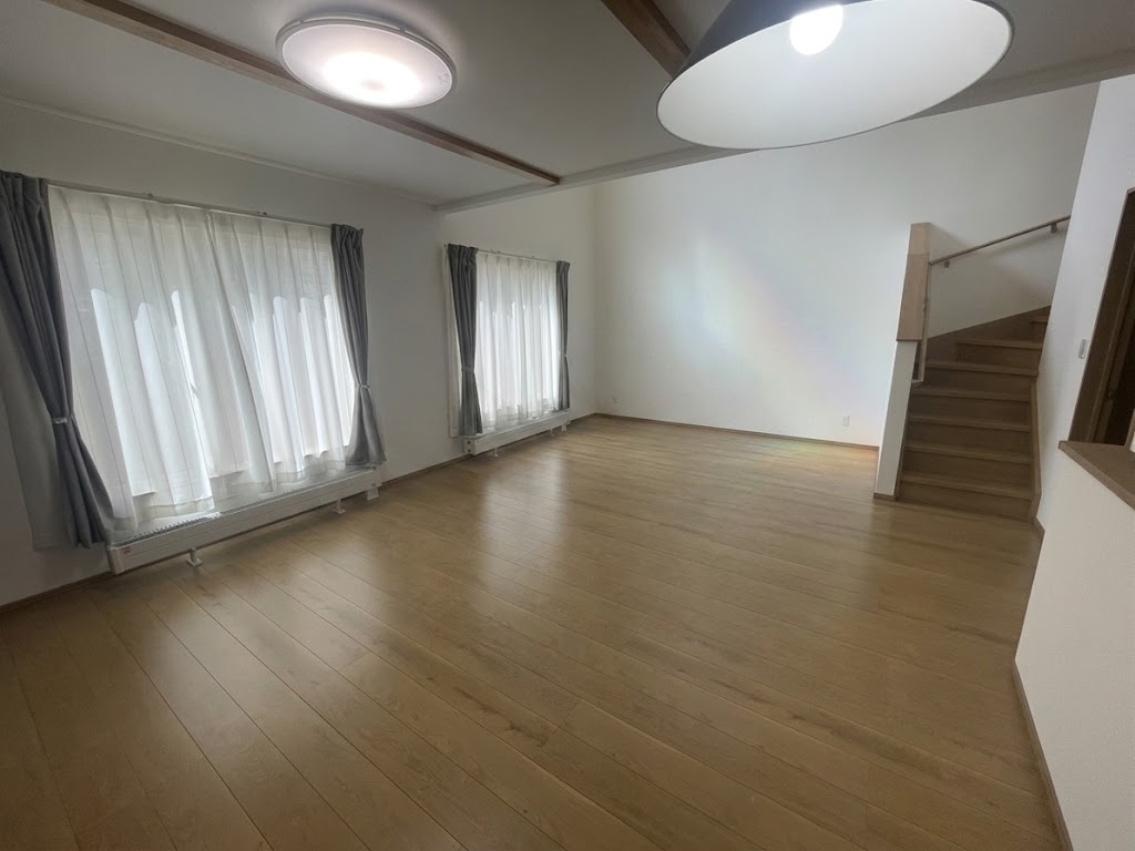 ♪築浅・美邸♪新町東7＿中古住宅 内観