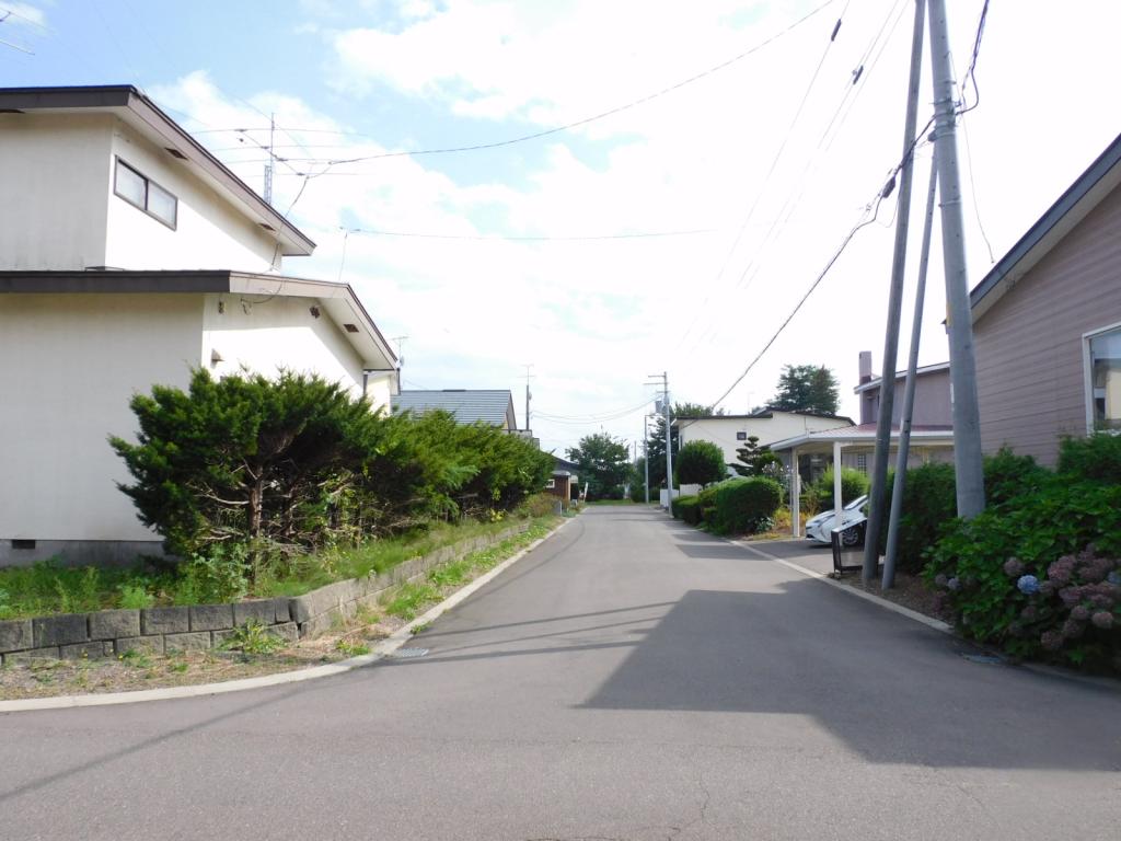 音更町緑陽台北区　売土地（約170坪）建築条件なし※解体更地渡し 内観