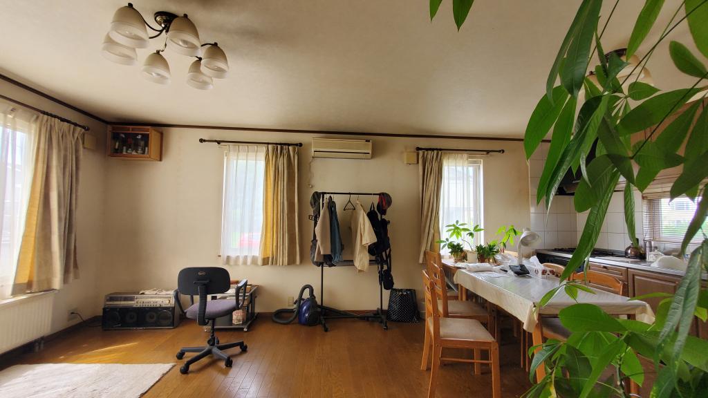 帯広市西3条南24丁目　売家　7LDK　明星小区域 内観