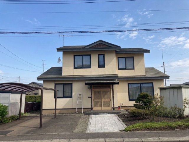 芽室町東１０条６丁目【カーポート設置あり！４ＬＤＫ中古住宅！】