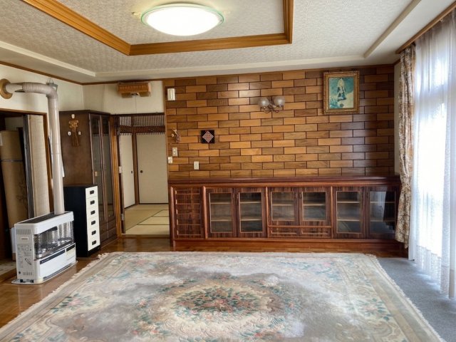 清水町南９条９丁目【清水町５ＬＤＫ中古住宅登場！】 内観