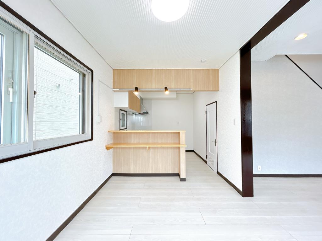 【リフォーム済】帯広市自由が丘６丁目　戸建て   内観