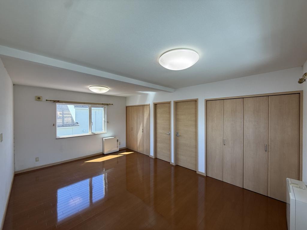 【1階2部屋】　清流の里　中古住宅 内観