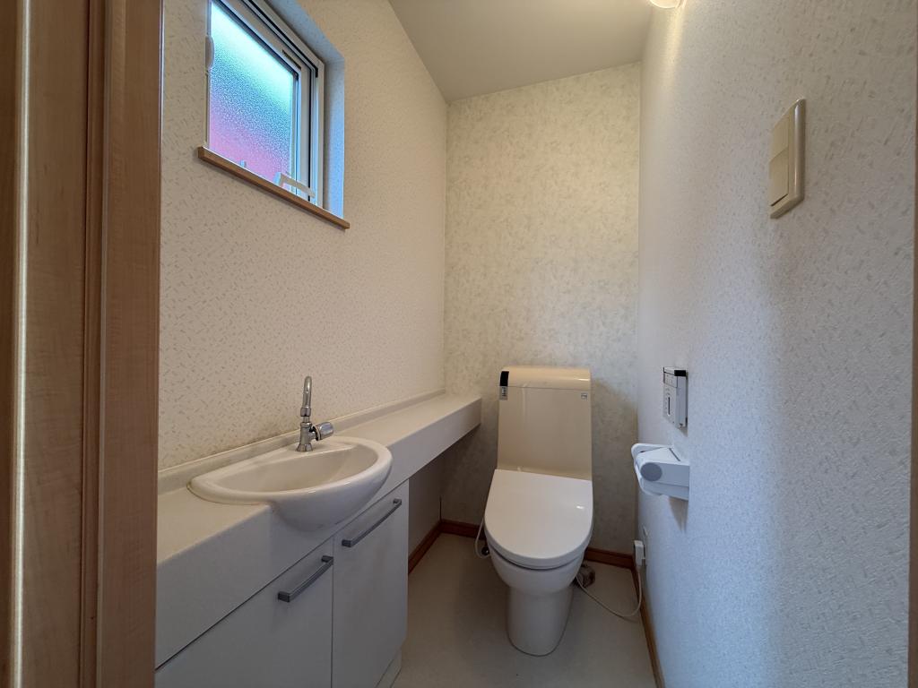 【1階2部屋】　清流の里　中古住宅 内観