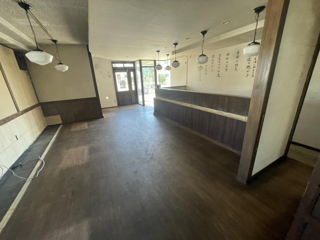 ♪東西2方向接道・東大通沿い♪東４南６＿飲食店跡地 内観