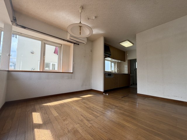 幕別町札内北町【札内北町に４ＳＬＤＫ中古住宅登場！】 内観