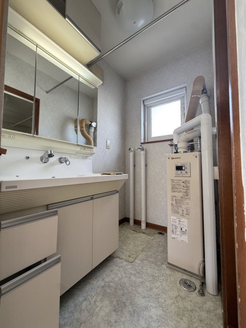幕別町札内北町【札内北町に４ＳＬＤＫ中古住宅登場！】 内観