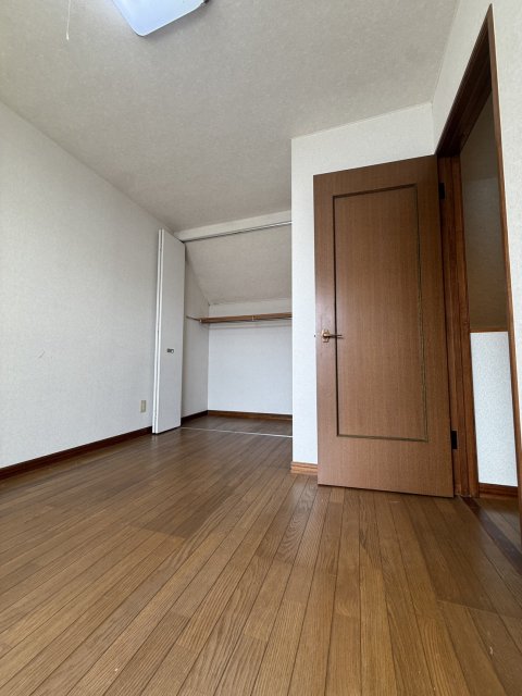 幕別町札内北町【札内北町に４ＳＬＤＫ中古住宅登場！】 内観