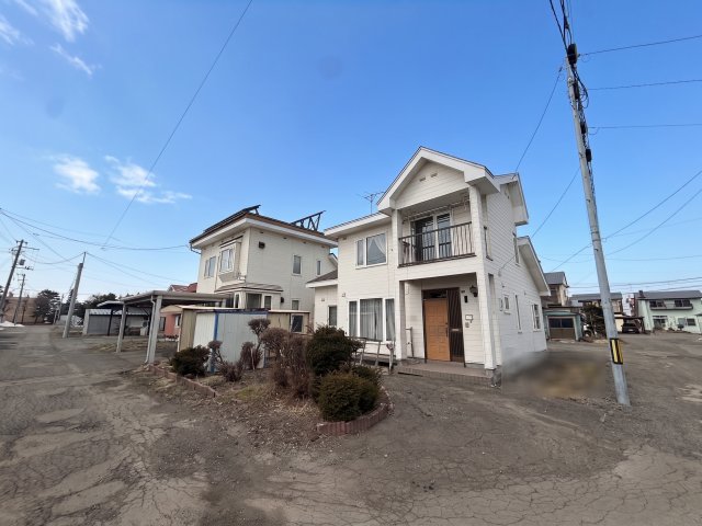 西１９条南４丁目【南東角地！日当たり良好４ＬＤＫ一戸建★】 内観