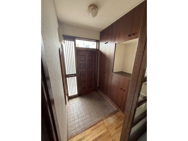 西１９条南４丁目【南東角地！日当たり良好４ＬＤＫ一戸建★】 内観