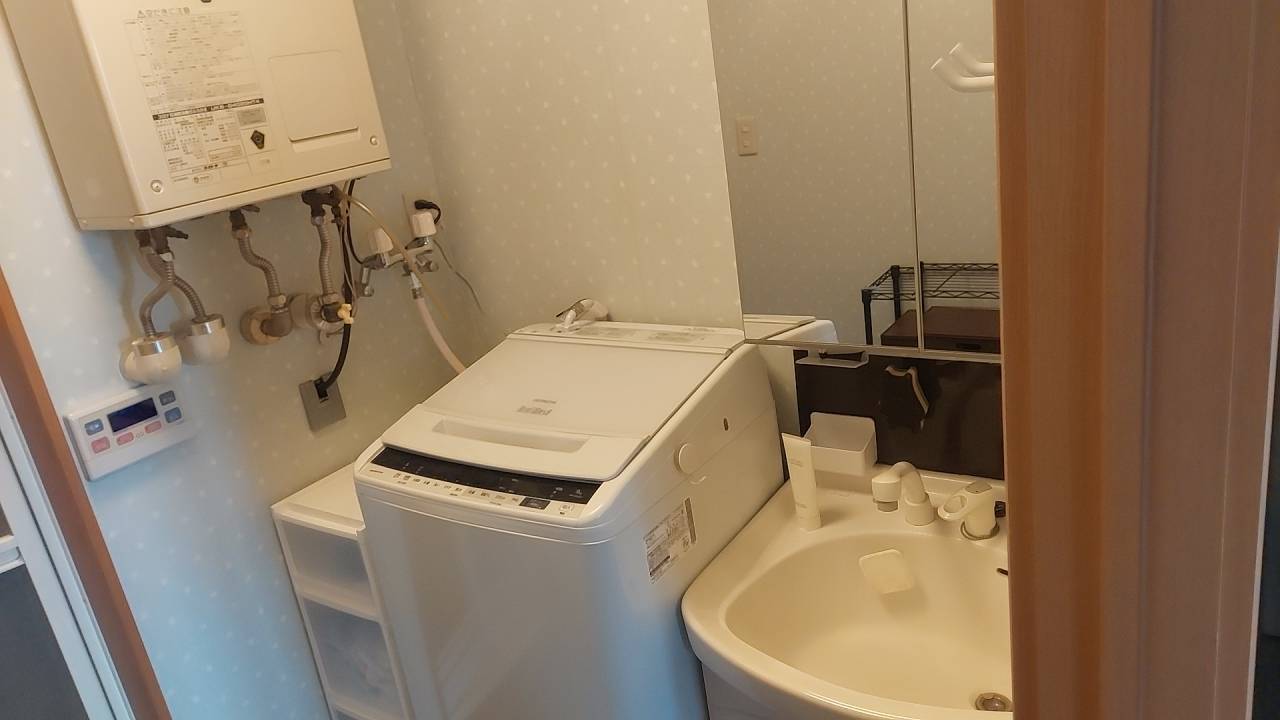 西２０条南４丁目４４－１９店舗兼住宅 内観