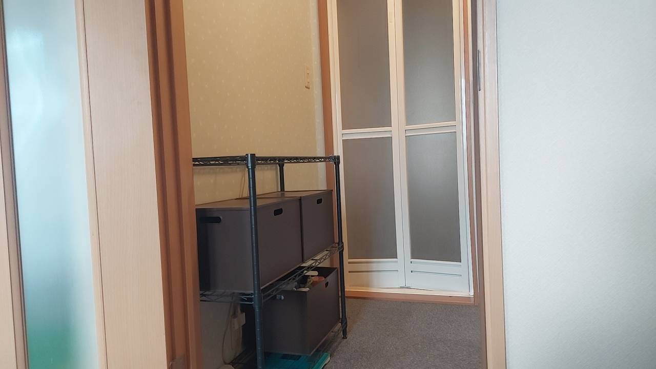 西２０条南４丁目４４－１９店舗兼住宅 内観