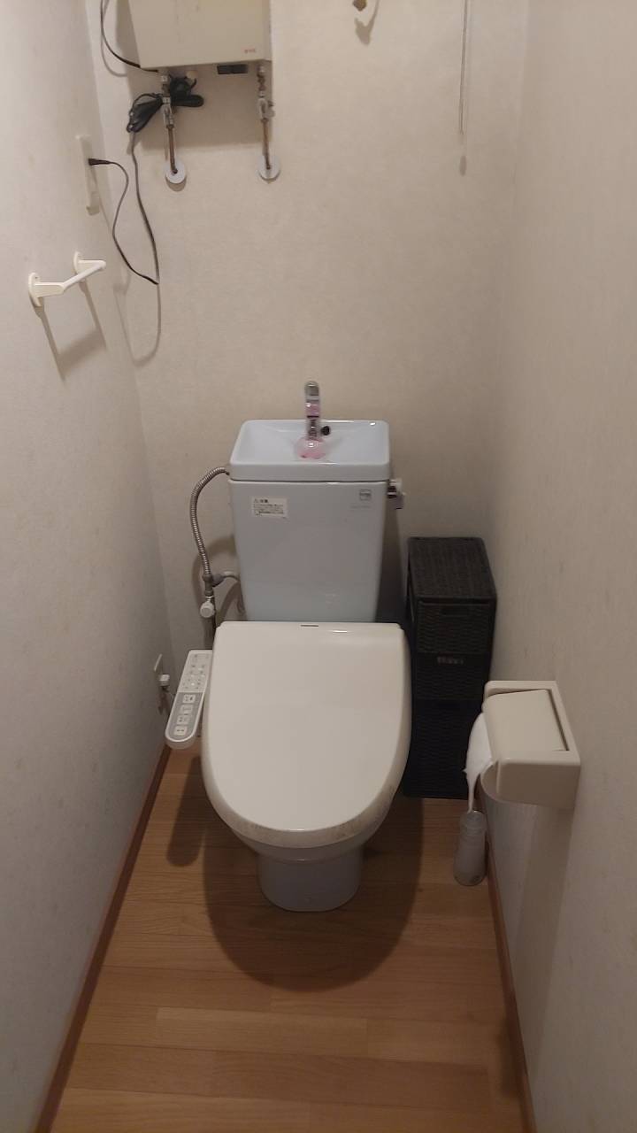 西２０条南４丁目４４－１９店舗兼住宅 内観