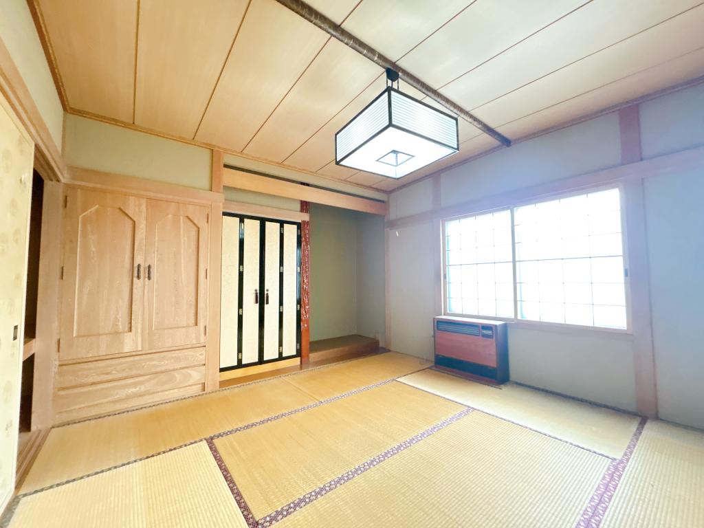 【外構・外壁リフォーム済】河東郡音更町雄飛が丘北区1-181 内観