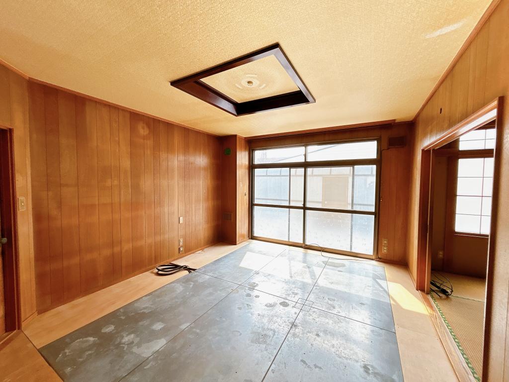 【リフォーム中】帯広市西19条南5丁目16-1 内観