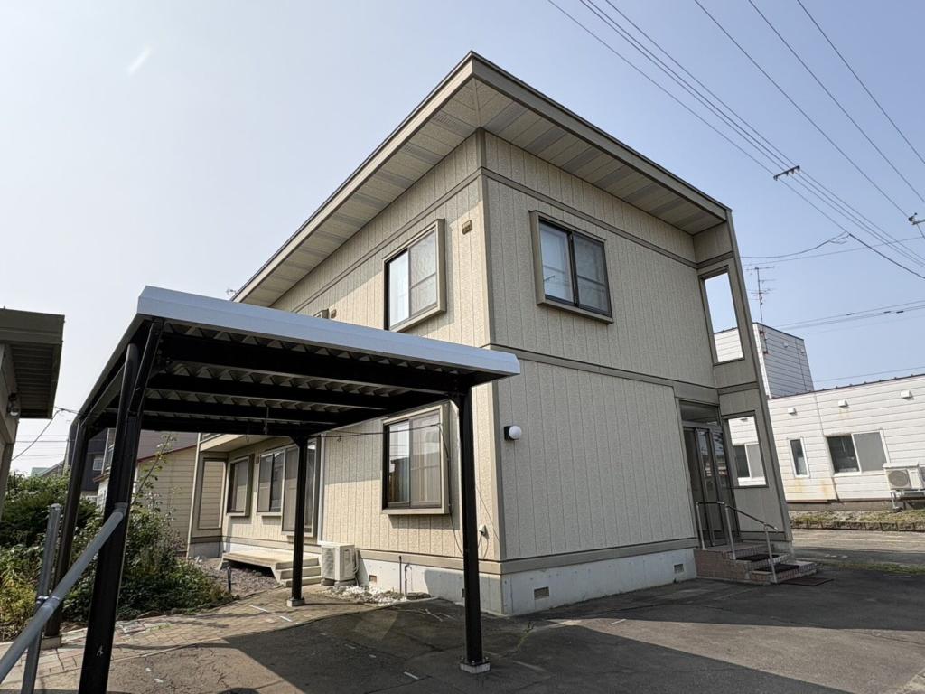 幕別町札内あかしや町　中古戸建