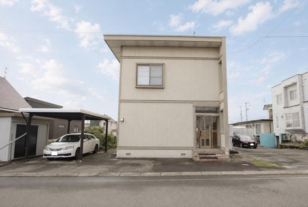 幕別町札内あかしや町　中古戸建 内観