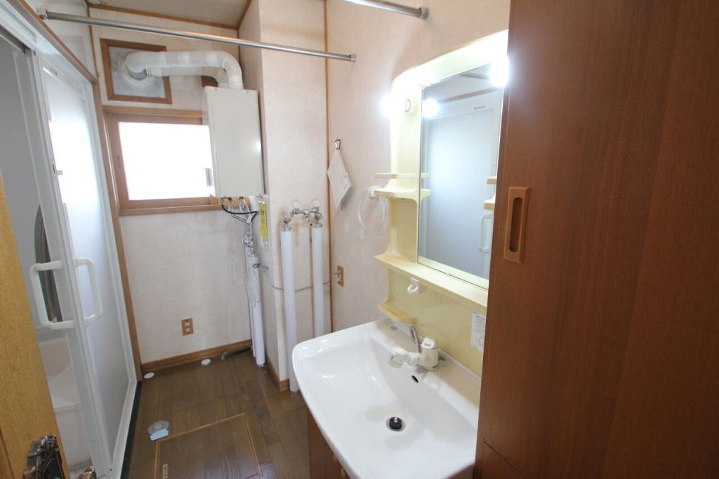 幕別町札内あかしや町　中古戸建 内観