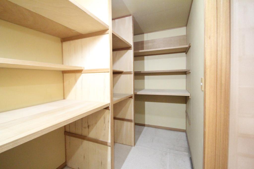 幕別町札内あかしや町　中古戸建 内観