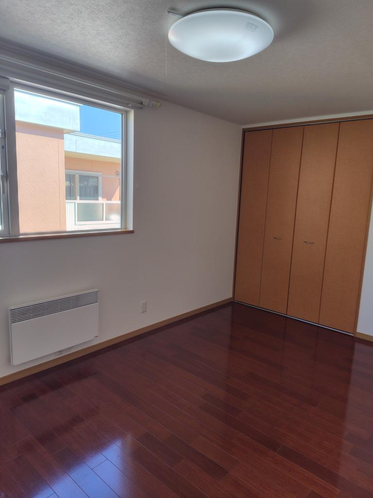 【中古住宅・内外装リフォーム済】幕別町札内新北町64-7 内観