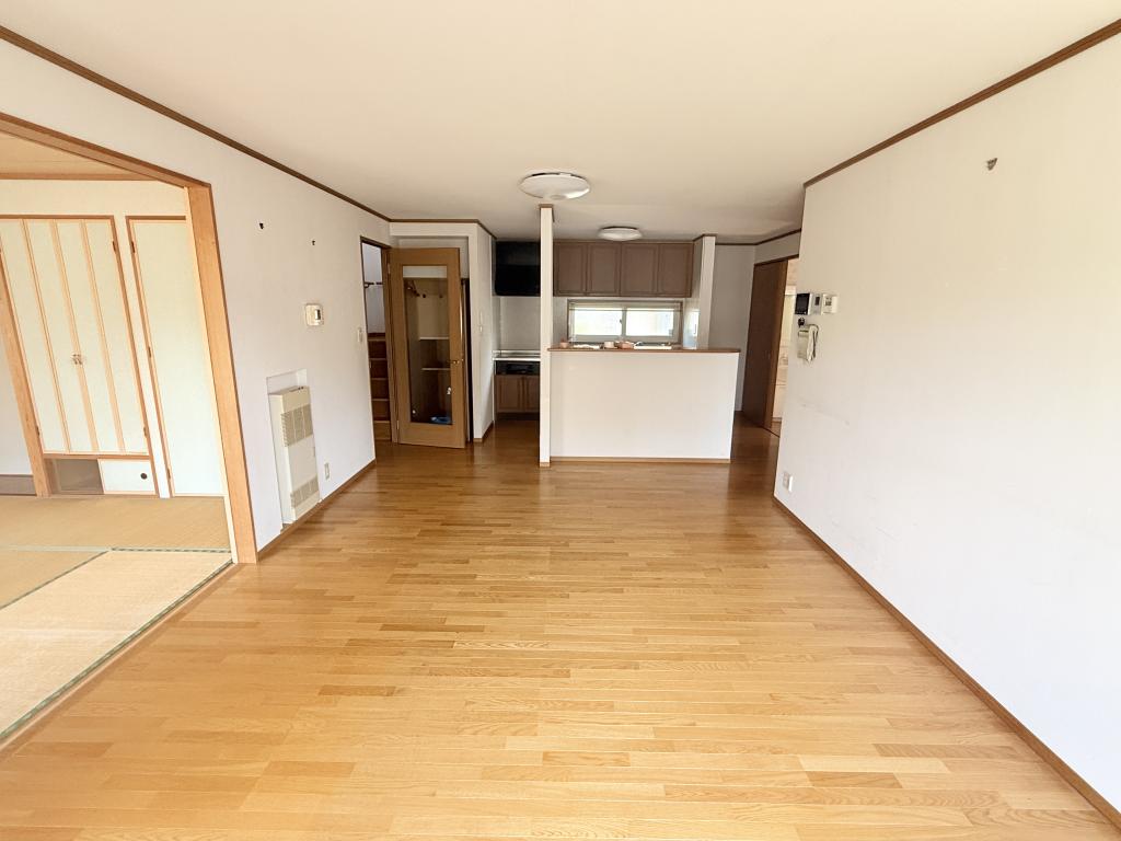 釧路町美原の中古住宅♪ 内観