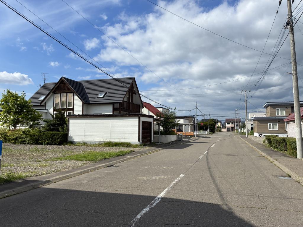 価格改定【ショッピング施設徒歩圏】札内春日町297番45 内観