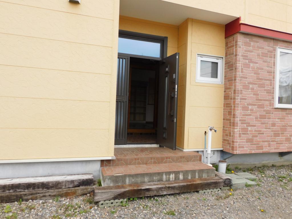【価格改定】帯広市西18条南4丁目　店舗併用住宅（土地面積 約57坪・延床面積 約33坪） 内観