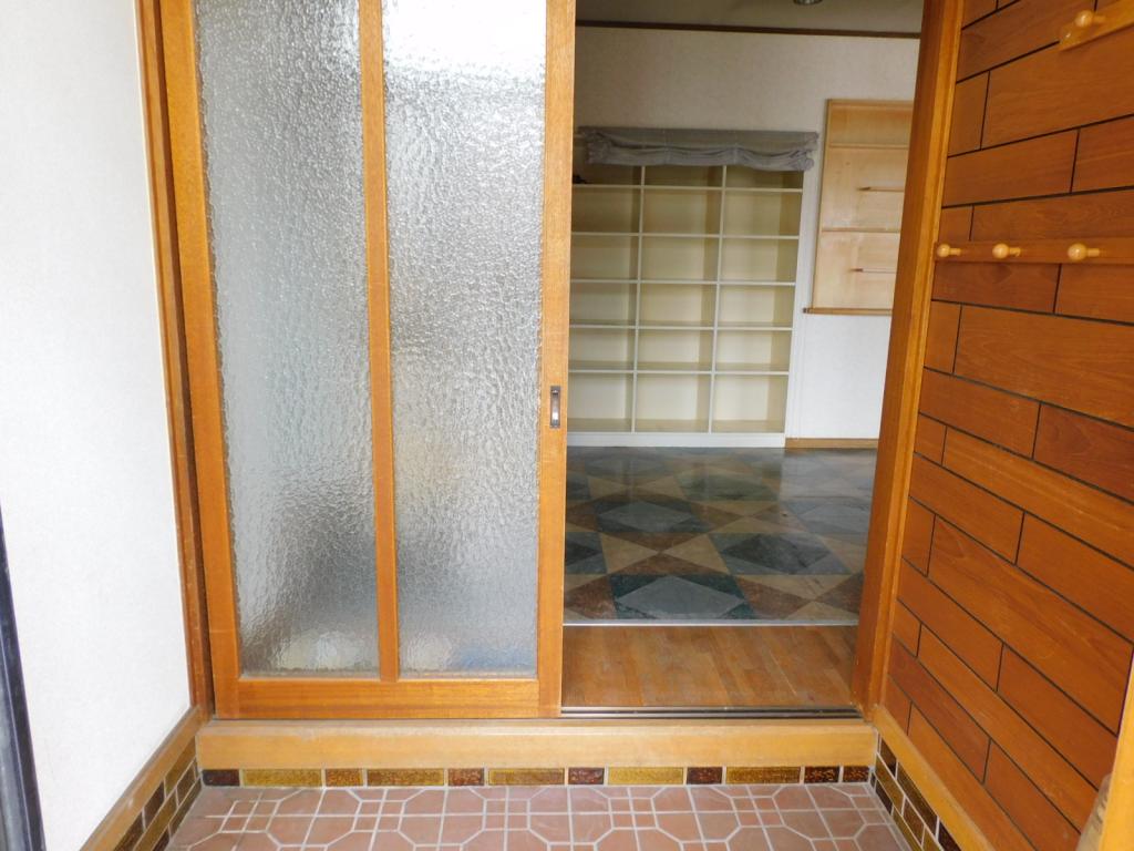 【価格改定】帯広市西18条南4丁目　店舗併用住宅（土地面積 約57坪・延床面積 約33坪） 内観