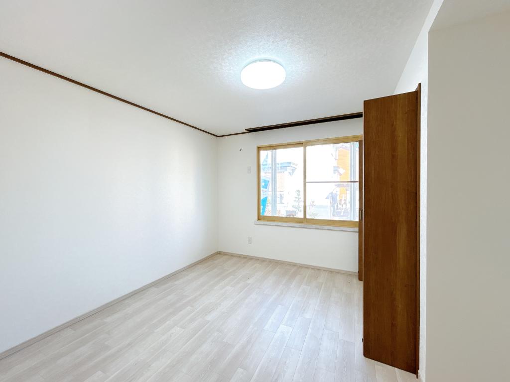【リフォーム中】帯広市西20条南2丁目 内観