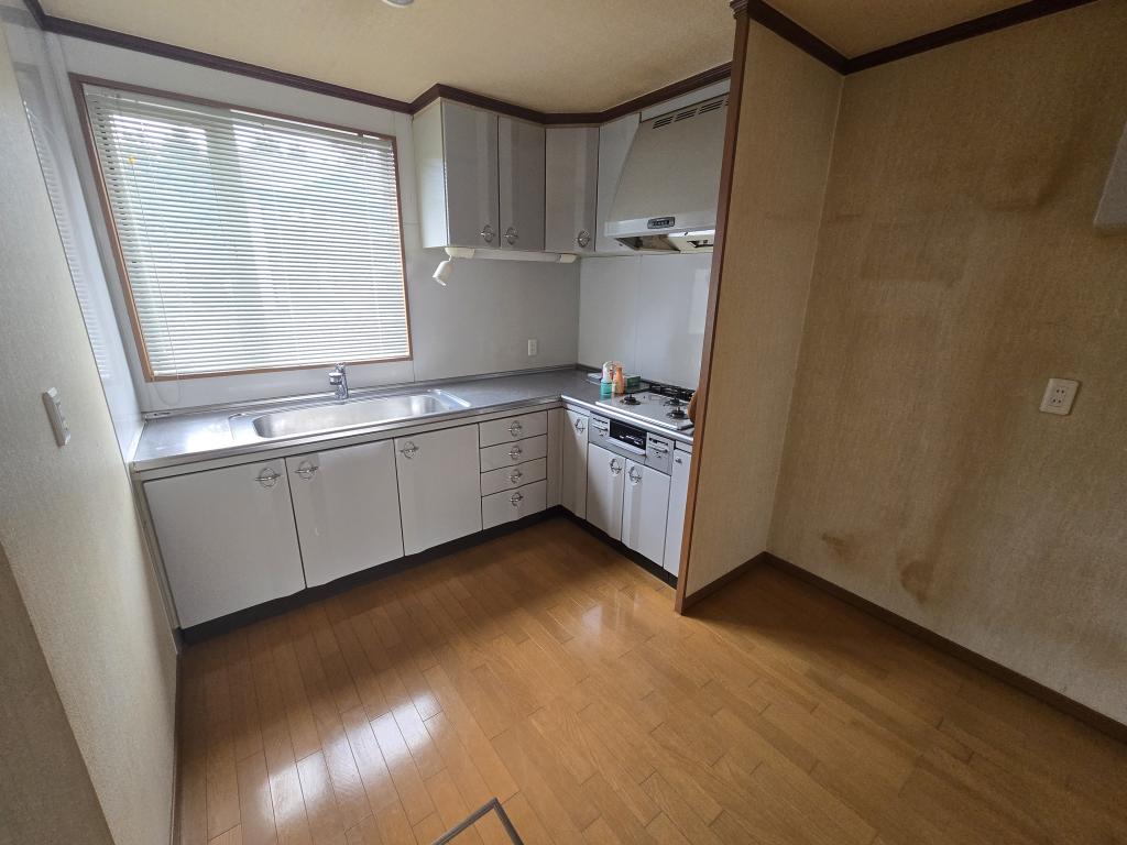 新得町屈足＿二世帯中古住宅 内観