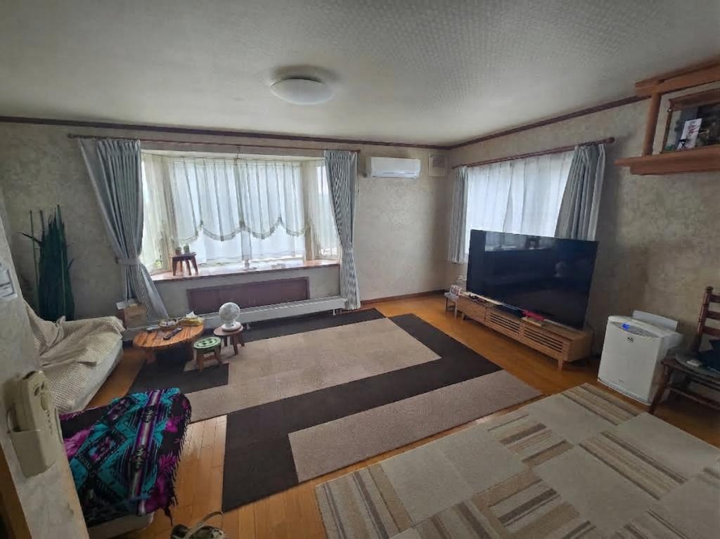 新得町屈足＿二世帯中古住宅 内観